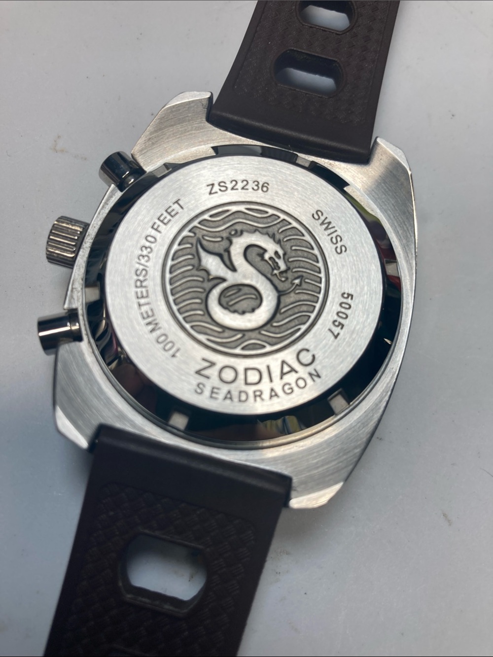 Zodiac Brown and Yellow Chronograph Dive Watch, Sea Dragon, new battery - Picture 9 of 15
